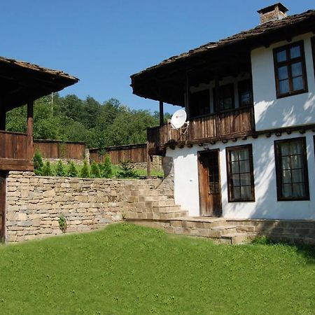 Къща Балканец Balkanets (Lovech) المظهر الخارجي الصورة